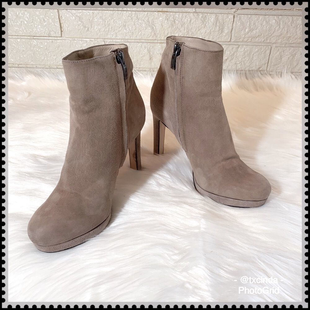 VIA SPIGA Latte Bellamy Suede Zip Heel Booties